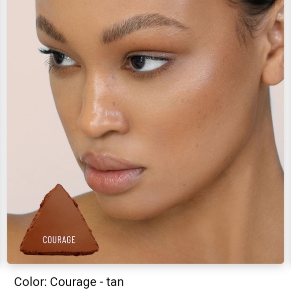 Lys Other - Lys Beauty No Limits Matte Bronzer in Courage(9Tan)